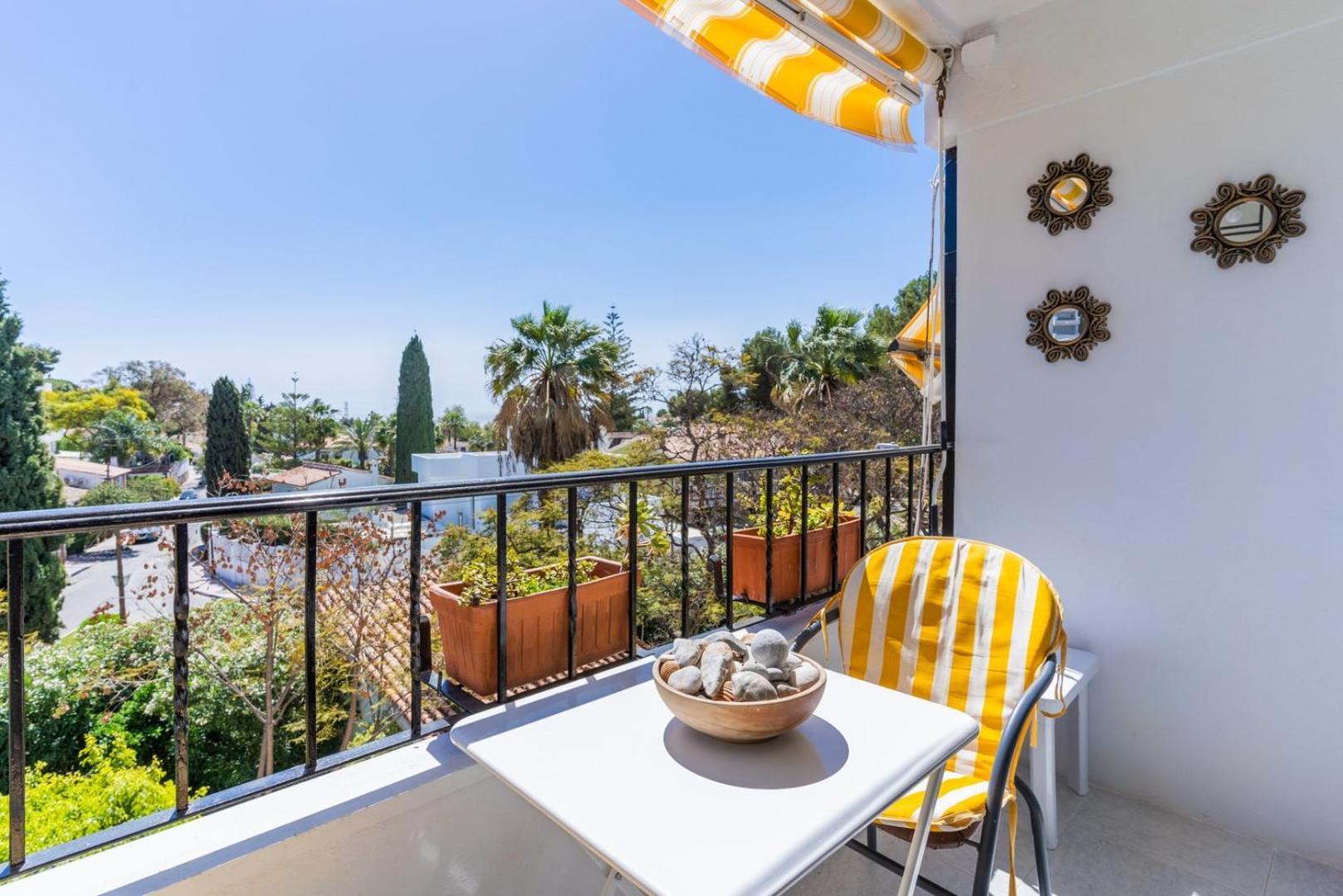 Apartament Guestready - Chasing The Sun In Malaga Marbella Zewnętrze zdjęcie